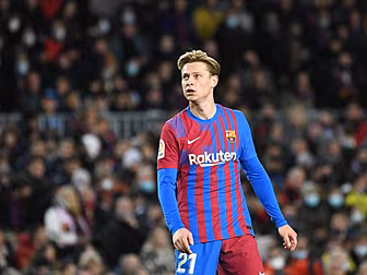 Is Frenkie de Jong worth the f...