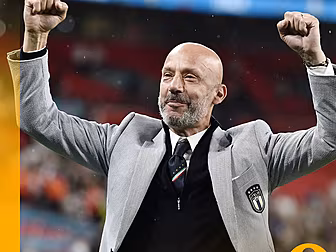 'Iconic' Gianluca Vialli: Grah...