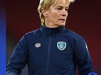 Football Daily: Time to Pauw-e...