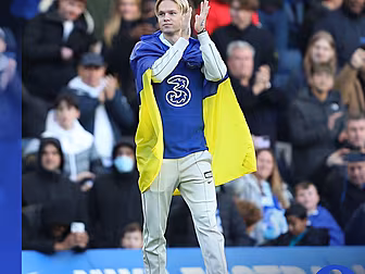 FOOTBALL SATURDAY – Magic Mudr...