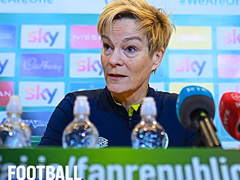 Football Daily: New faces in V...
