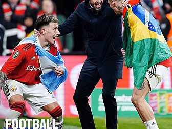 Football Daily: United dancing...