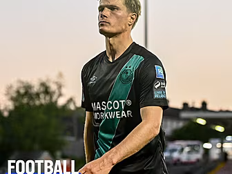 Football Daily: Tonight's Leag...