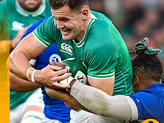 Doris shines in Italy game, ma...
