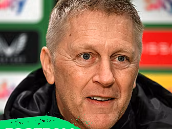 FOOTBALL DAILY: Irish players...