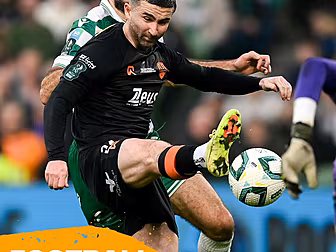 FOOTBALL DAILY: Bumper Premier...