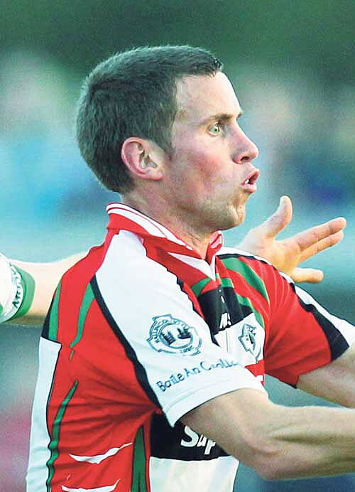 Back: Paddy Kelly.