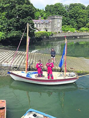 Nathaniel and Fergus Ogden, with their sister, Flora, setting out from Castletownshend on the final leg of their 1,500-mile journey.