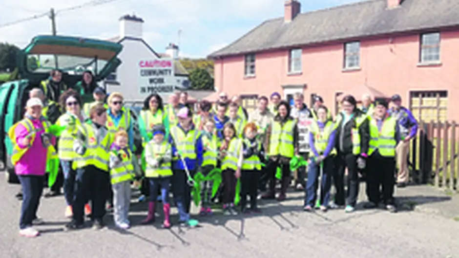 Kilmeen group collects five tonnes of rubbish Image