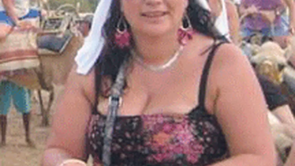 Holiday snaps prompted Sharon to start slimming Image