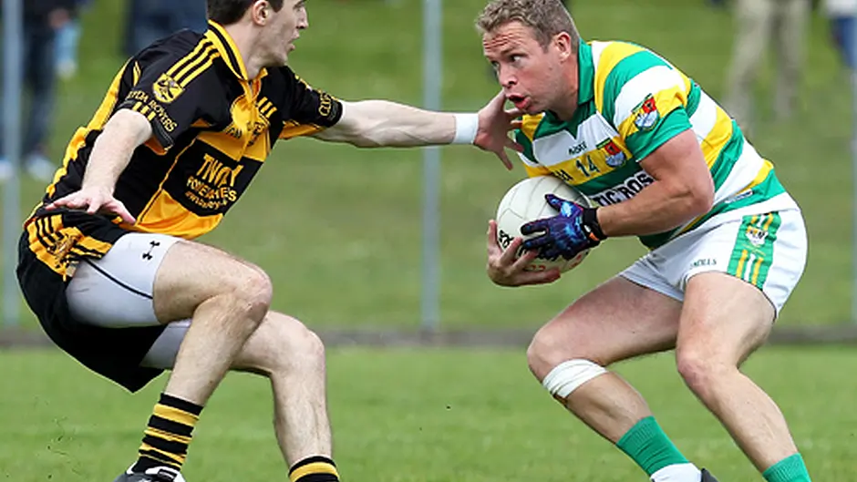 SLIDESHOW Carbery Rangers fight off Clyda challenge in Cork senior football championship Image