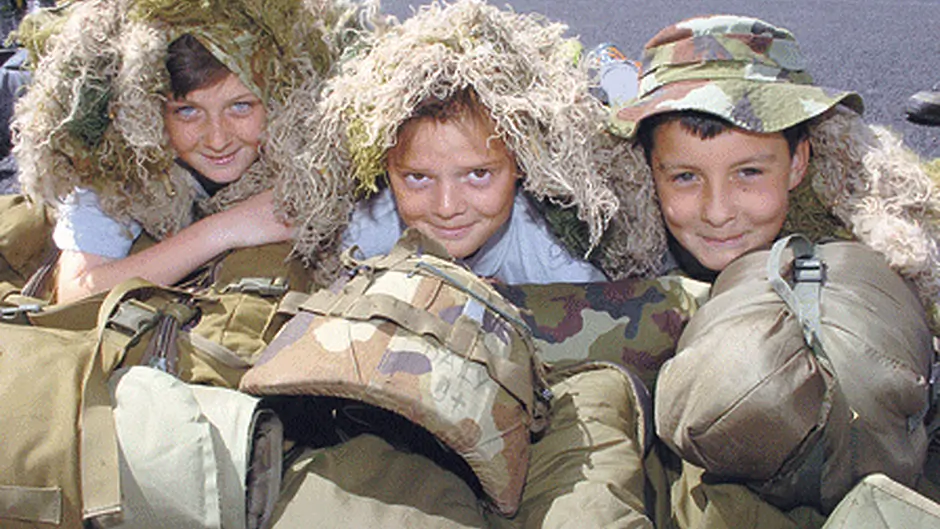 Irish army invades West Cork for training exercises Image