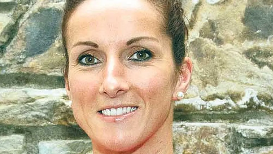 Awesome Fiona ODriscoll tops the charts for Jennifer OLeary Image