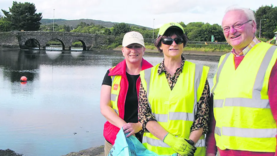 More than just picking up litter Image