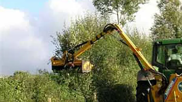 Landowners must cut their own hedges Image