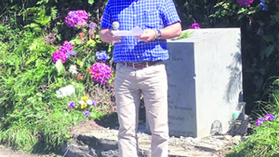 Cape memorial service recalls Fastnet tragedy Image