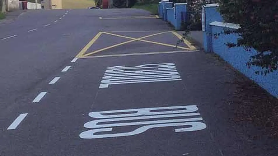 Bus parking bay for Barryroe NS will increase school safety Image