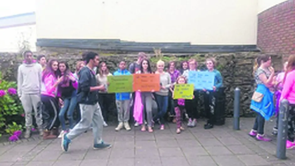 Bandon teens hold protest at local shopping centre Image