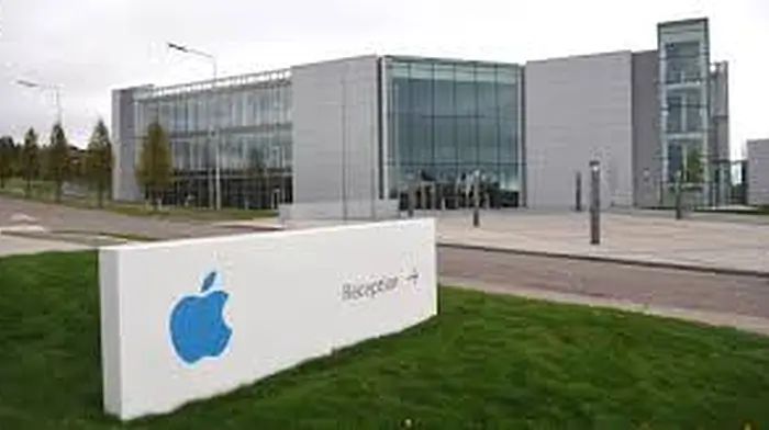 Apple announces 1000 new jobs for Hollyhill in Cork Image