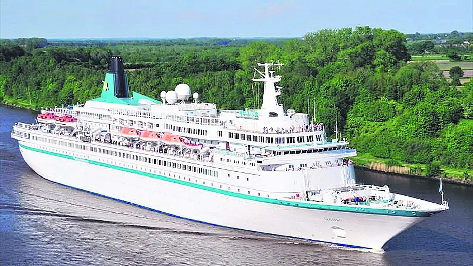 Cruise ships heading for Bantry and Cobh harbour this summer Image