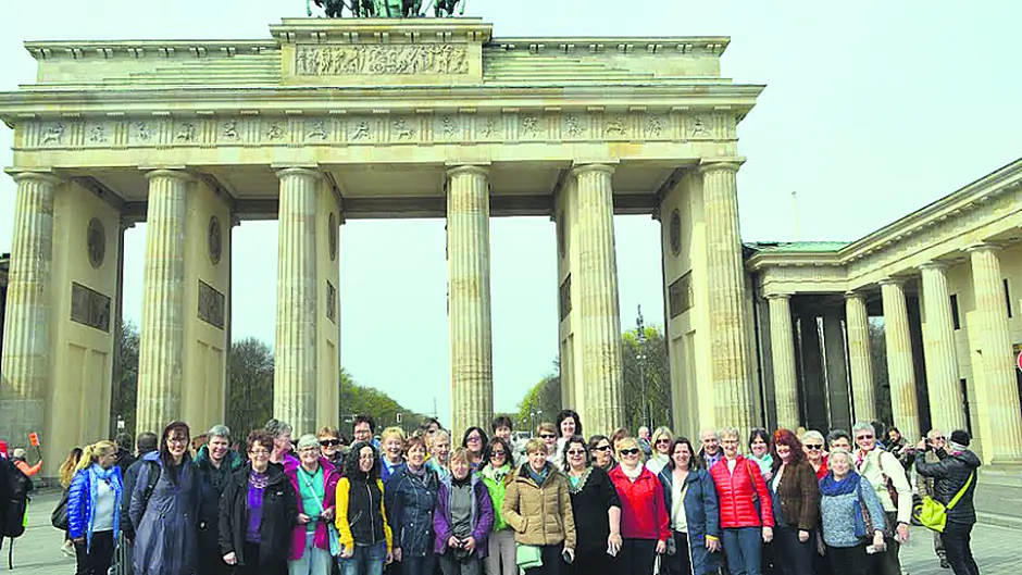 Glaslinn choir's Berlin flashmobs go down a treat in Germany Image
