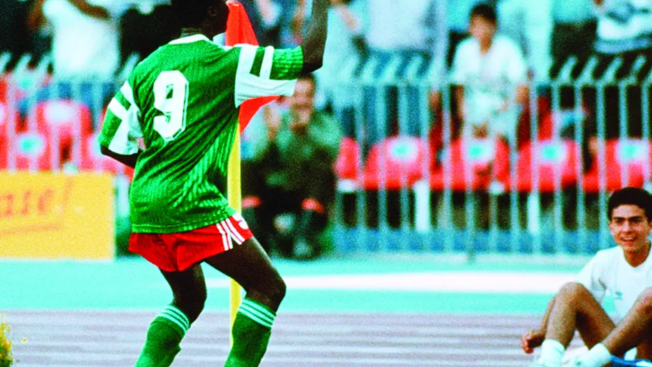 Summer sun, Roger Milla, the real Ronaldo, Maldini and Batistuta - the 90s were better Image