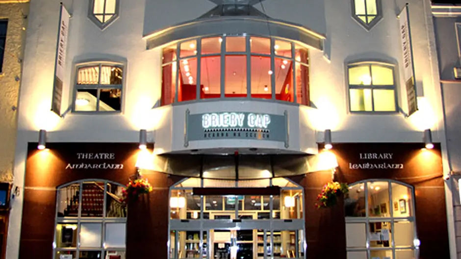 Fire at iconic Macroom building Image