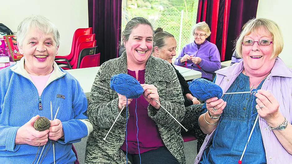 Knitting to help save lives in Durrus Image