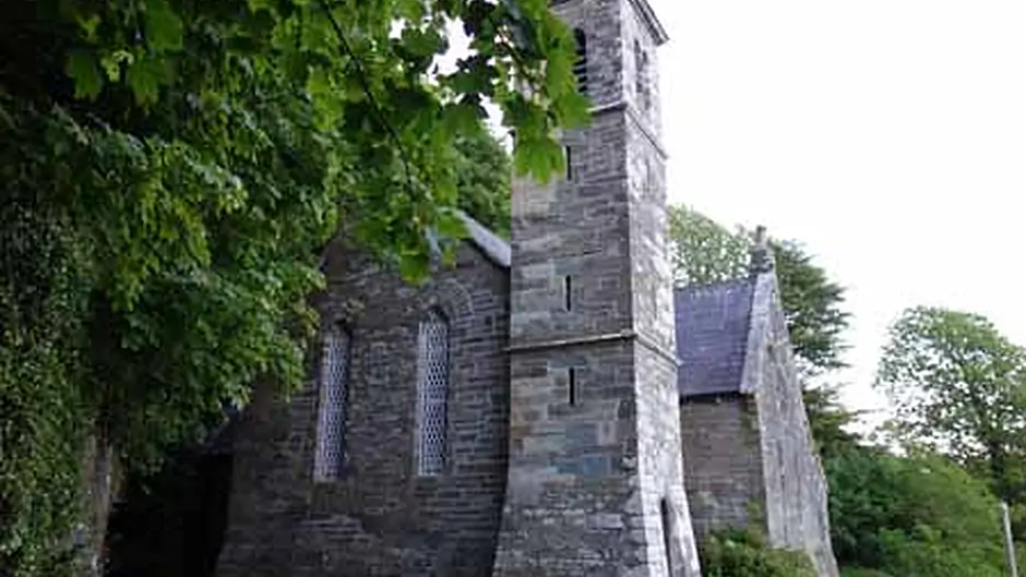 Auction to boost Glandore Church fund Image