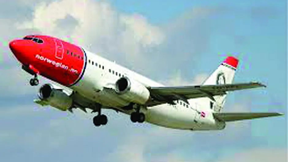 Clune welcomes talks in Norwegian flights to US row Image