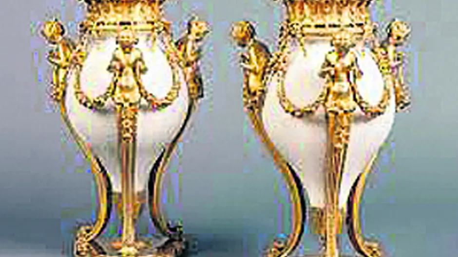 Antiques and vintage items fair Image