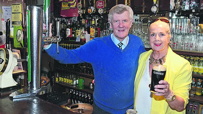 Seán & Lilly call last orders at Bandon pub Image