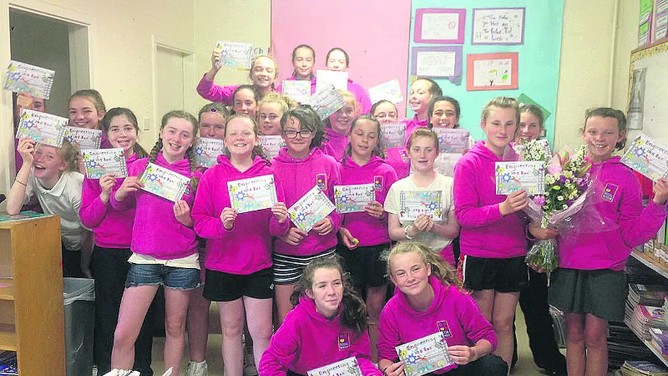 Primary school gets first-hand insight into engineers' work Image