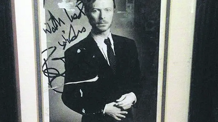 Missing camera fails to spoil Bowie's Clon visit Image