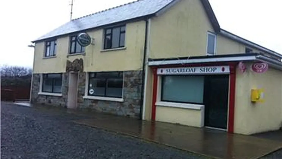 Theft of bench from Adrigole pub results in loss of driving licence Image