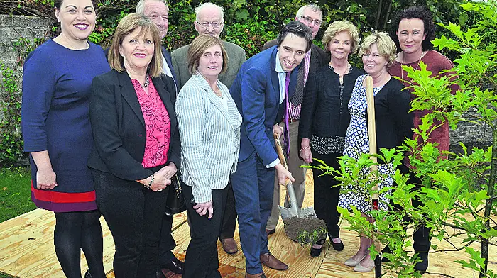 Minister Harris welcomes the progress in flood plan works Image