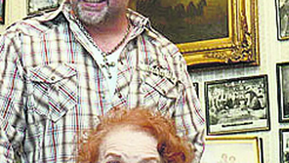Maureen O'Hara's grandson puts film star's memorabilia up for sale Image