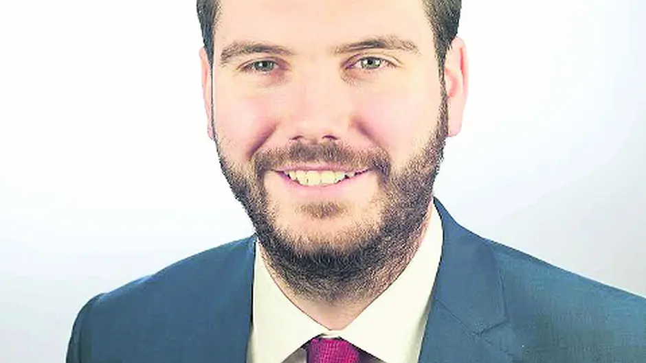 Cllr Noel O'Donovan to ‘swap one blue shirt for another' Image