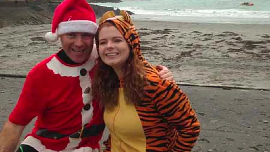 Hundreds take the plunge in West Cork Image