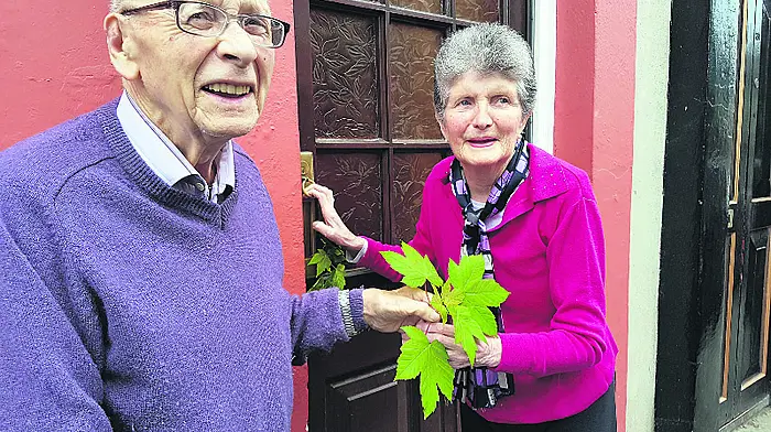 Keeping tradition of ‘summer on the door' alive Image