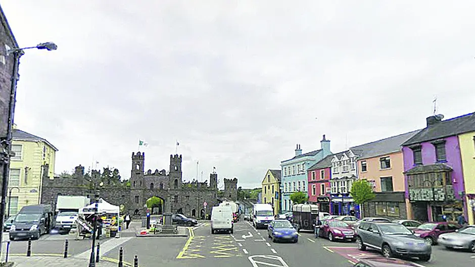 Plan to spruce up towns and target derelict site owners Image