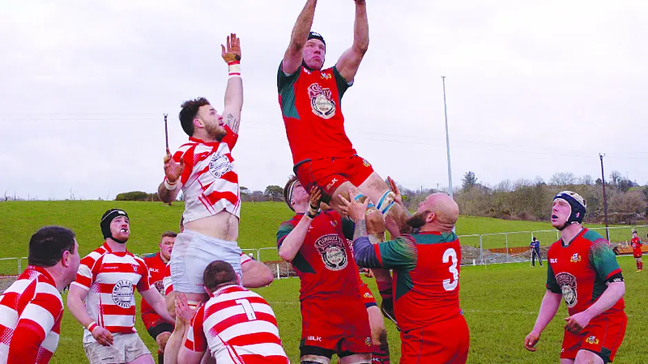 No doom and gloom as Clon prepare for Division 2 Image