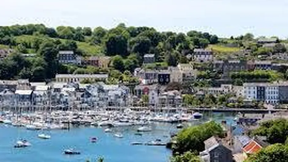Judge warns fisherman from Limerick: ‘Don't set foot on West Cork land' Image