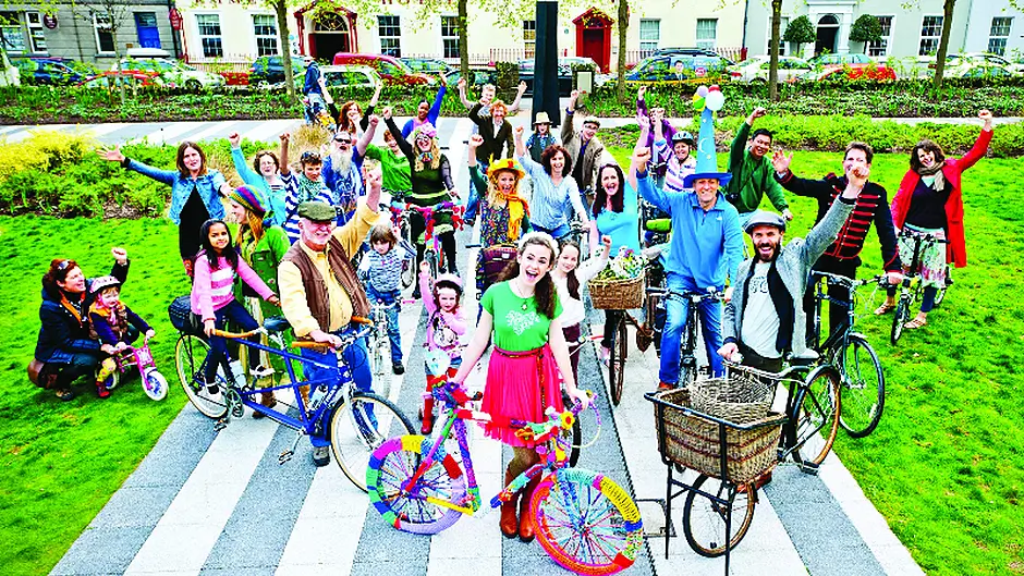On your bike for Clon's chain gang fest Image