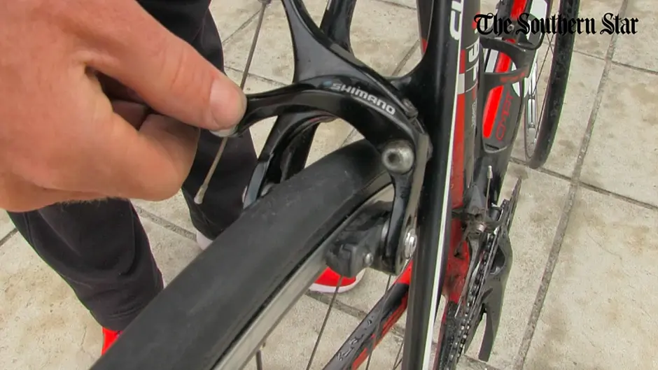 [Video] Don't let a flat tyre stop you cycling Image