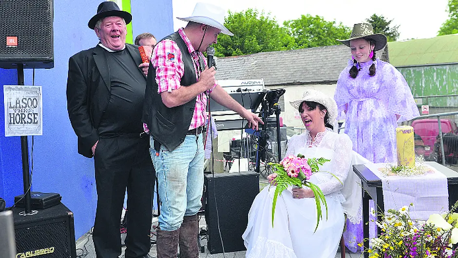 ‘Wedding' highlight of Ballydehob Country Music Festival Image