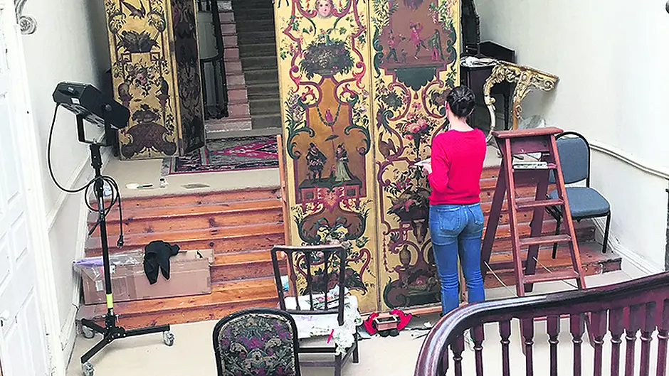 German students begin Bantry House restoration work Image