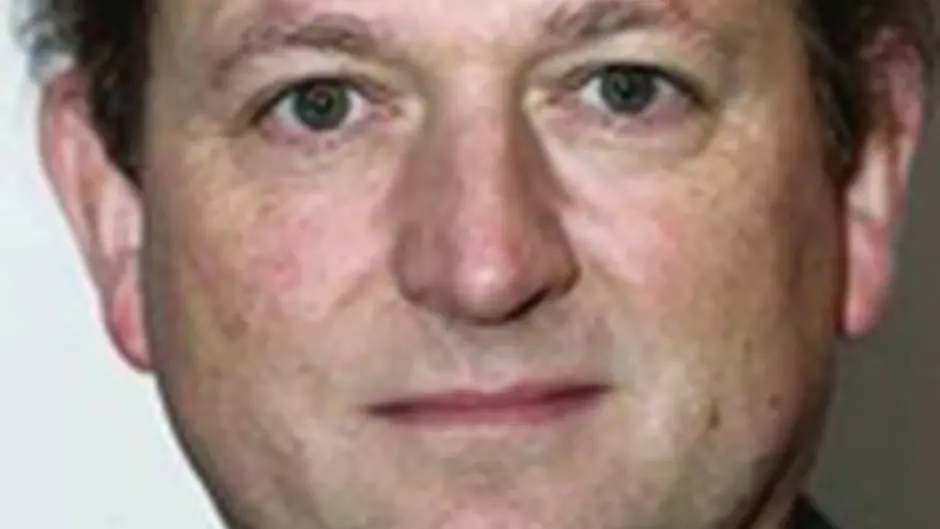 Suspended sentence for man with 22 previous convictions who stole shirts Image