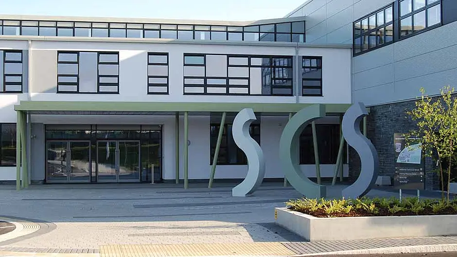 Gardaí investigate burglary at Skibbereen Community School Image