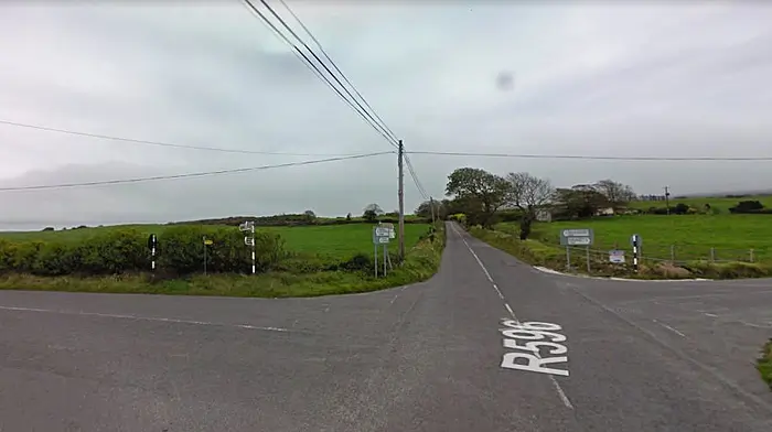 Two vehicle collision at Castletownshend Image